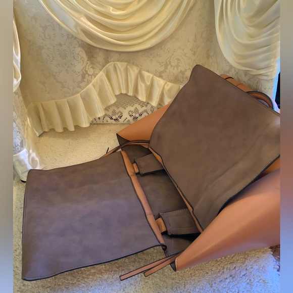 LONDON FOG AUTHENTIC PURSE - Picture 11 of 13